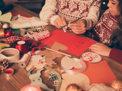 29 mejores manualidades navideñas para niños que te encantará hacer con ellos