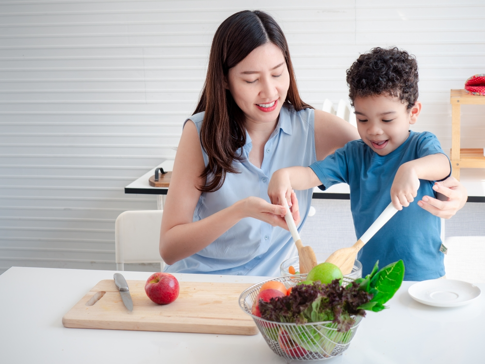 Top 5 Kid-Friendly Healthy Snack Swaps You Must Try! – Mother's ...